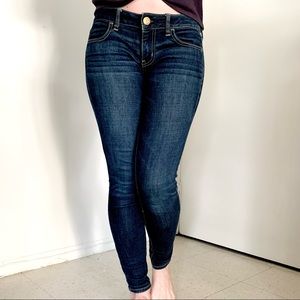 American Eagle dark wash denim jegging jean Elena Gilbert Bella Swan Y2K classic